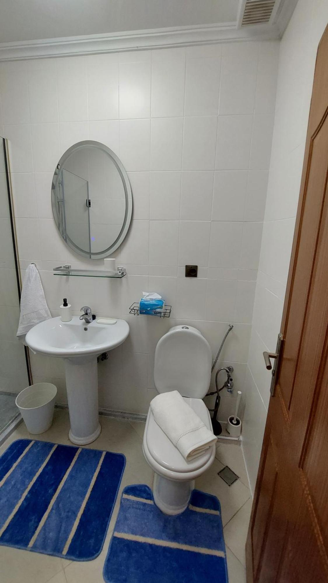 Appartement Avec Piscines, Vue Sur Mer Et Acces A La Plage A Achakar Hill, Tanger. Luaran gambar
